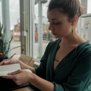 Meet your Posher, Jacqueline